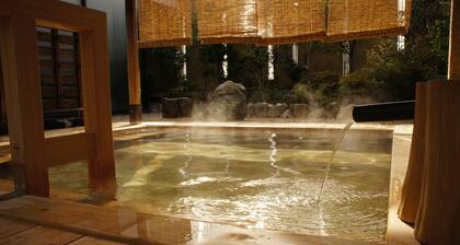 Yukeikohan Suitenkaku