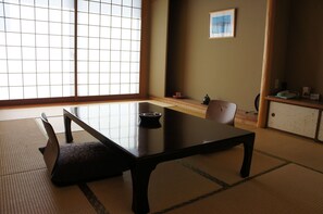 트래디셔널룸, 시내 전망 | 객실 내 금고, 무료 WiFi