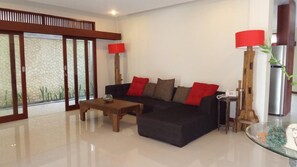 Rom | Oppholdsrom | Flatskjerm-TV og DVD-spiller