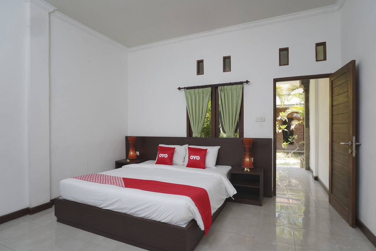 Standard Double Room | Desk, WiFi (free), bed sheets