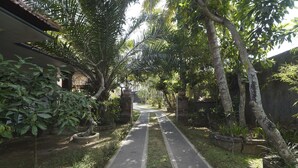 Exterior - OYO 1840 Kubu Ubud Hotel (Ubud)