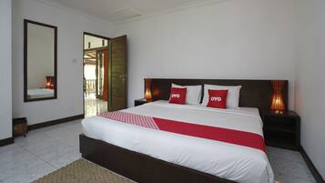 Deluxe Suite | 1 bedroom, desk, free WiFi, bed sheets