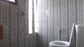 Shower, towels