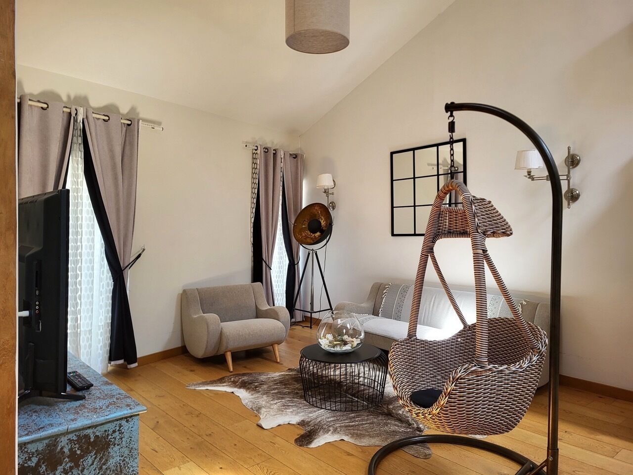 Televisión de pantalla plana