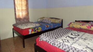 Standard Double or Twin Room | Desk, free WiFi