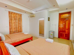 02 Double Beds Room | In-room safe, free WiFi