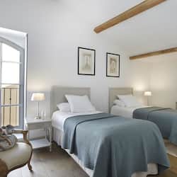 Les Ateliers | 1 bedroom, in-room safe, free WiFi, bed sheets