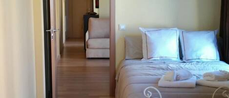 Basic Apartment, 1 Bedroom | 1 bedroom, premium bedding, down comforters, individually furnished