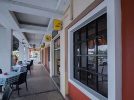 Kawasan tempat duduk lobi