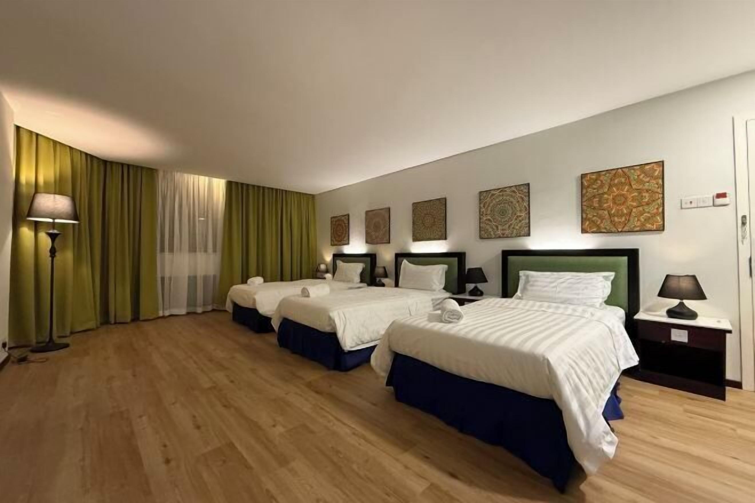 Desk, free WiFi, bed sheets