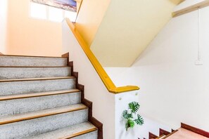 Interior - Kedkanok Apartment (Bangkok)