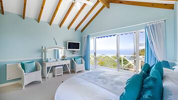 Panoramic-Penthouse, 1 Schlafzimmer, Nichtraucher, Meerblick | Hochwertige Bettwaren, Select-Comfort-Betten, Zimmersafe