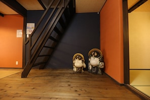 Dining - Yumeya House (Kyoto)