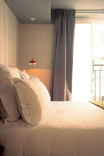 Lala Hotel