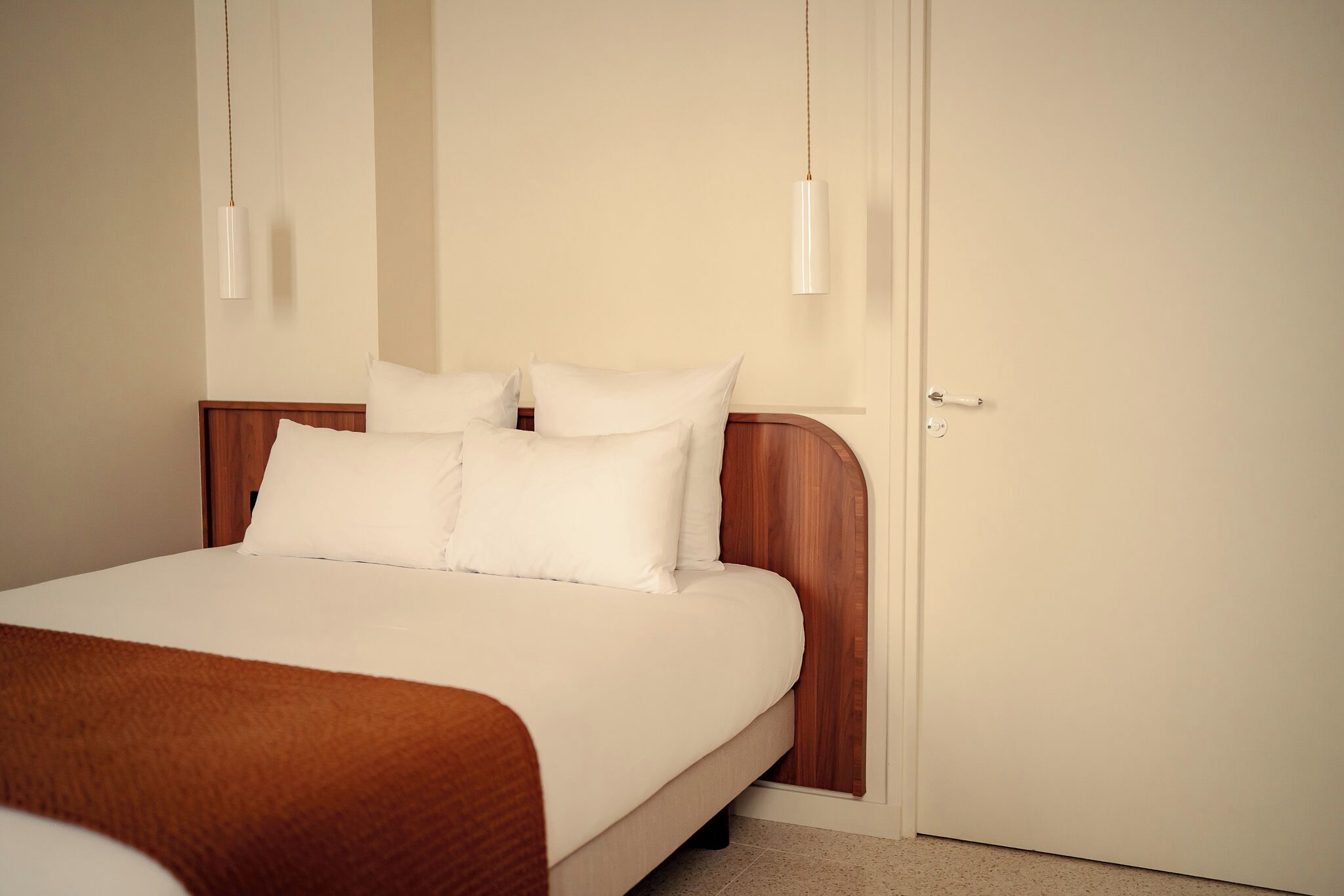 Ropa de cama de alta calidad, decoración personalizada y escritorio 