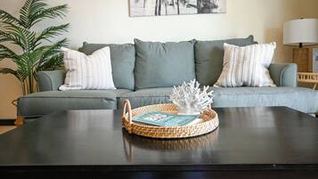 Superior Penthouse, 1 Bedroom, Kitchen, Oceanfront | Living area | Flat-screen TV