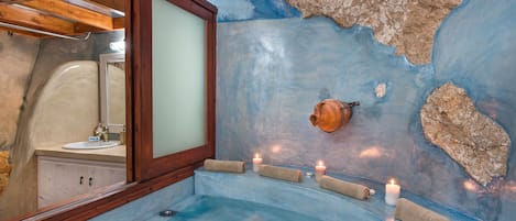 Villa Deluxe, 1 chambre, baignoire à remous | Baignoire à hydromassage