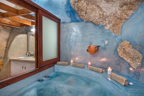 Deluxe-Villa, 1 Schlafzimmer, Whirlpool | Whirlwanne
