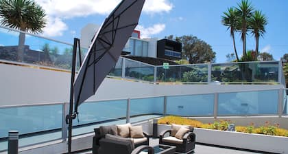 Whales Bay Hotel