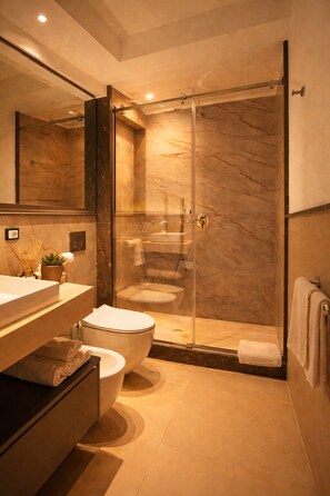Superior-Doppelzimmer, 1 Doppelbett (Private Bathroom) | Badezimmer