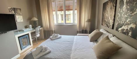 Comfort-Suite, 1 Schlafzimmer, eigenes Bad | Wohnbereich
