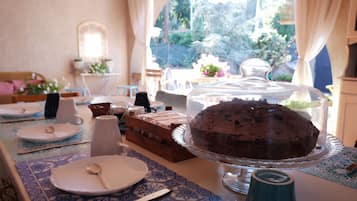 Gratis frukostbuffé varje dag