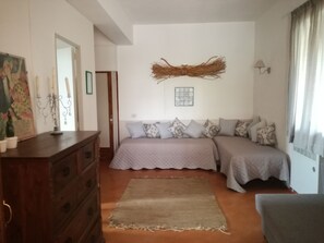 Family Suite, Multiple Beds, Ensuite, Ground Floor | View from room - Casa degli Ulivi (Ragalna)