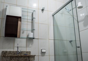 Bathroom - Pousada Rabake (Aparecida)