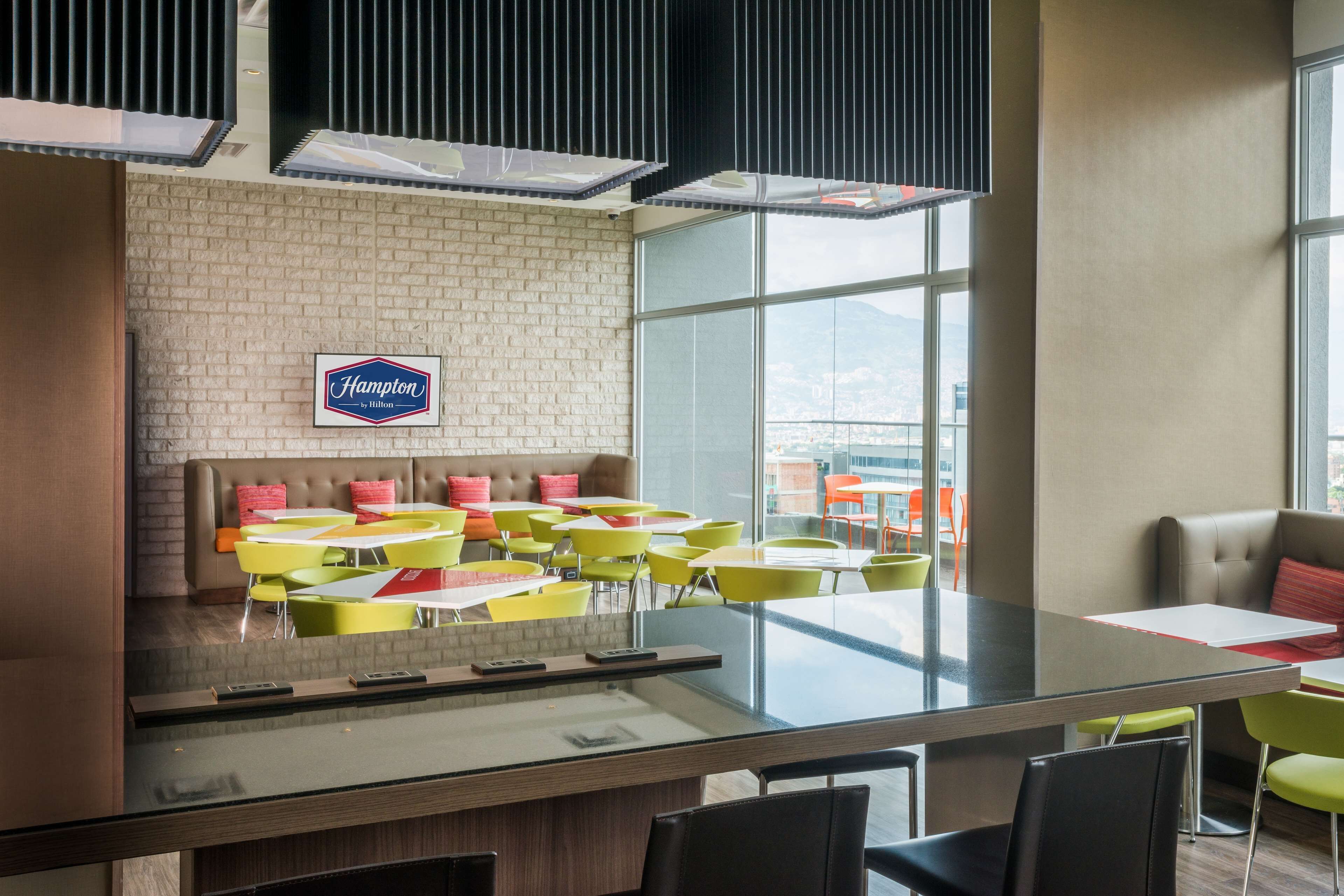 Foto - Hampton by Hilton Medellin