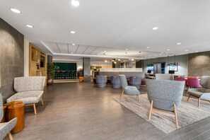 Lobby - Home2 Suites by Hilton Dallas Addison (Addison)