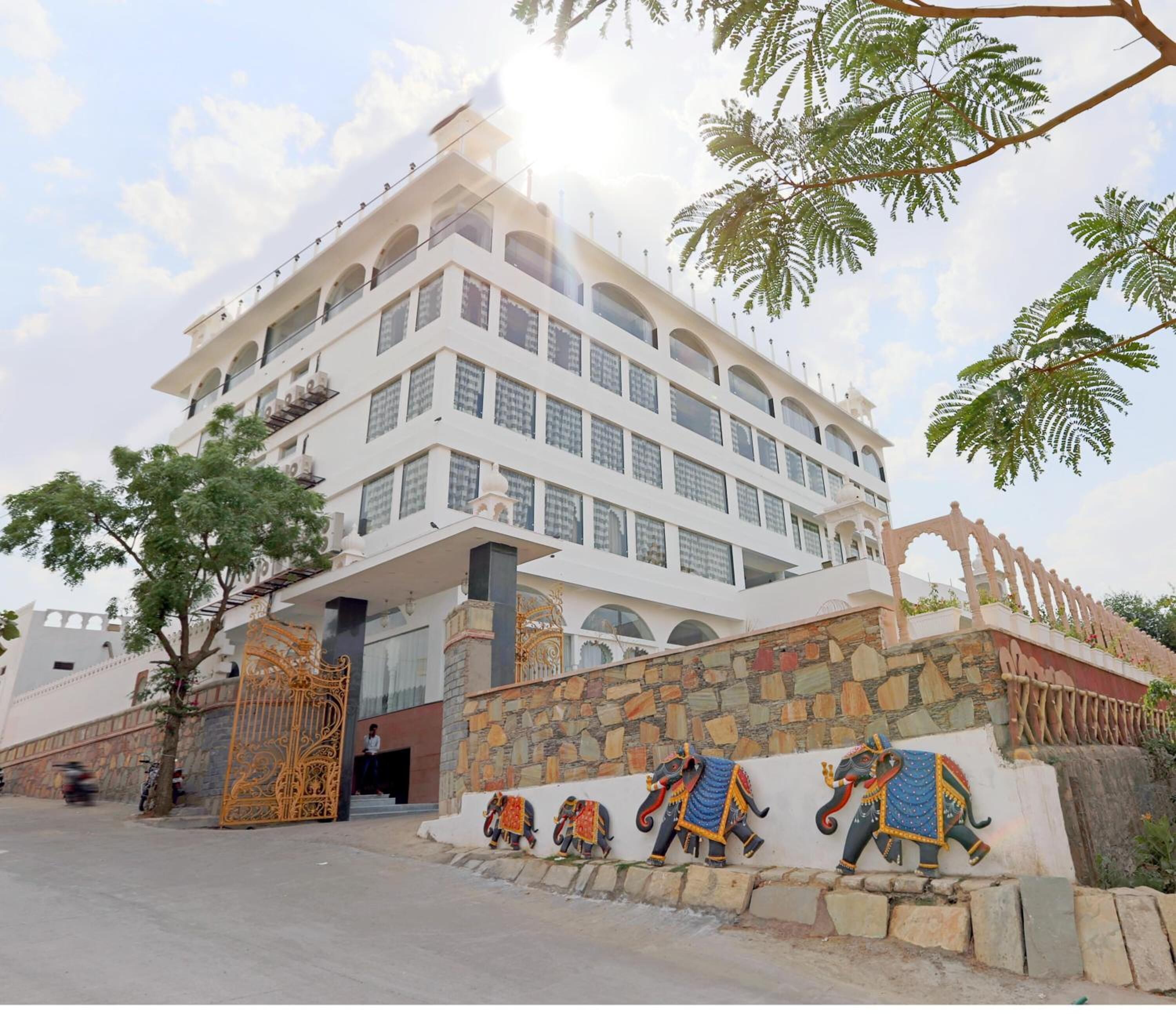 บริเวณภายนอก