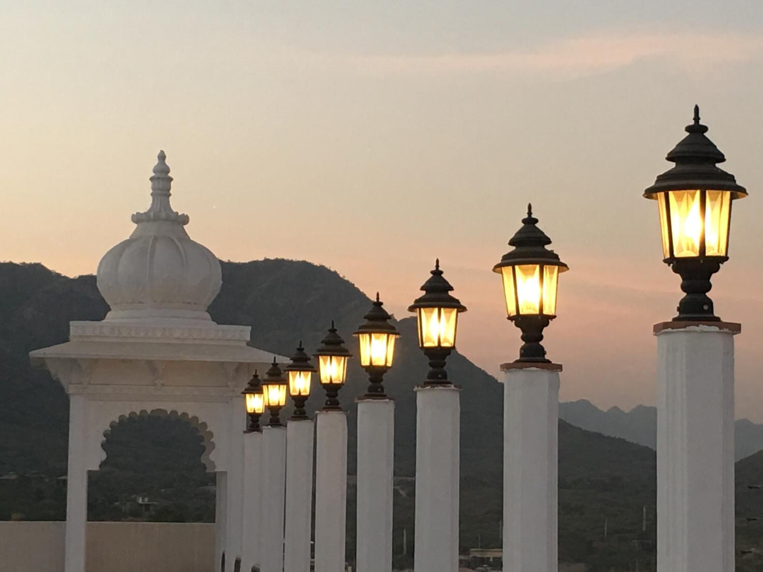 บริเวณภายนอก