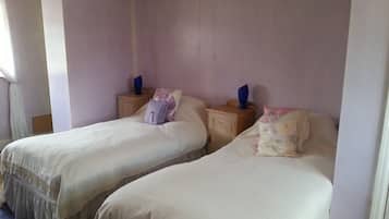 Double or Twin Room, Shared Bathroom