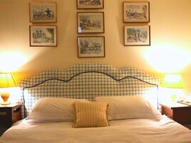 Double Room, Shared Bathroom