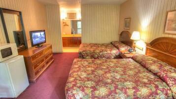 Desk, iron/ironing board, free WiFi, wheelchair access