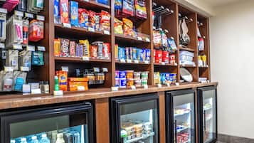 Alimentos y bebidas