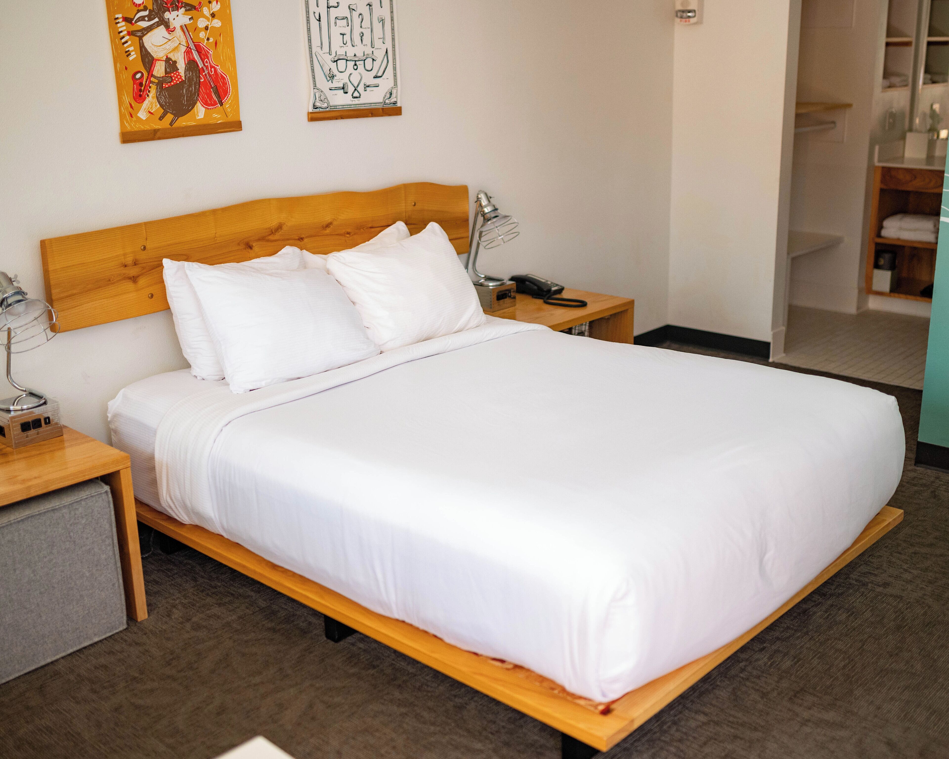 Individuelt dekorert, skrivebord og skrivebord for bærbar PC