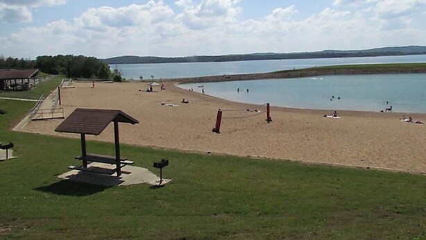 Beach - The Getaway Place 2 Bedroom Condo by Sunset Realty (Branson)