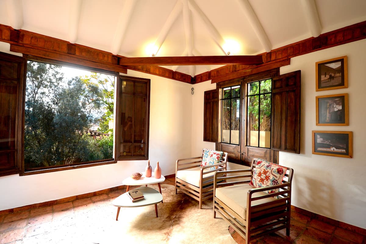 Deluxe Suite (Azul) | 1 bedroom, in-room safe, soundproofing, free WiFi