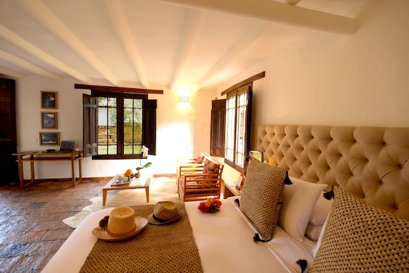 Comfort Suite (Casa Terra) | In-room safe, soundproofing, free WiFi, bed sheets