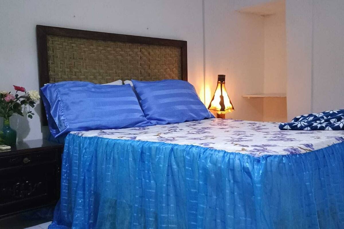 Economy Single Room, Garden View | Premium bedding, desk, laptop workspace, iron/ironing board (on request)