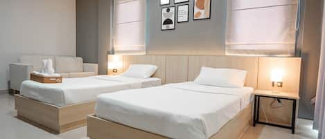 Deluxe Corner Room