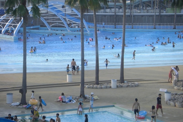 สระว่ายน้ำ