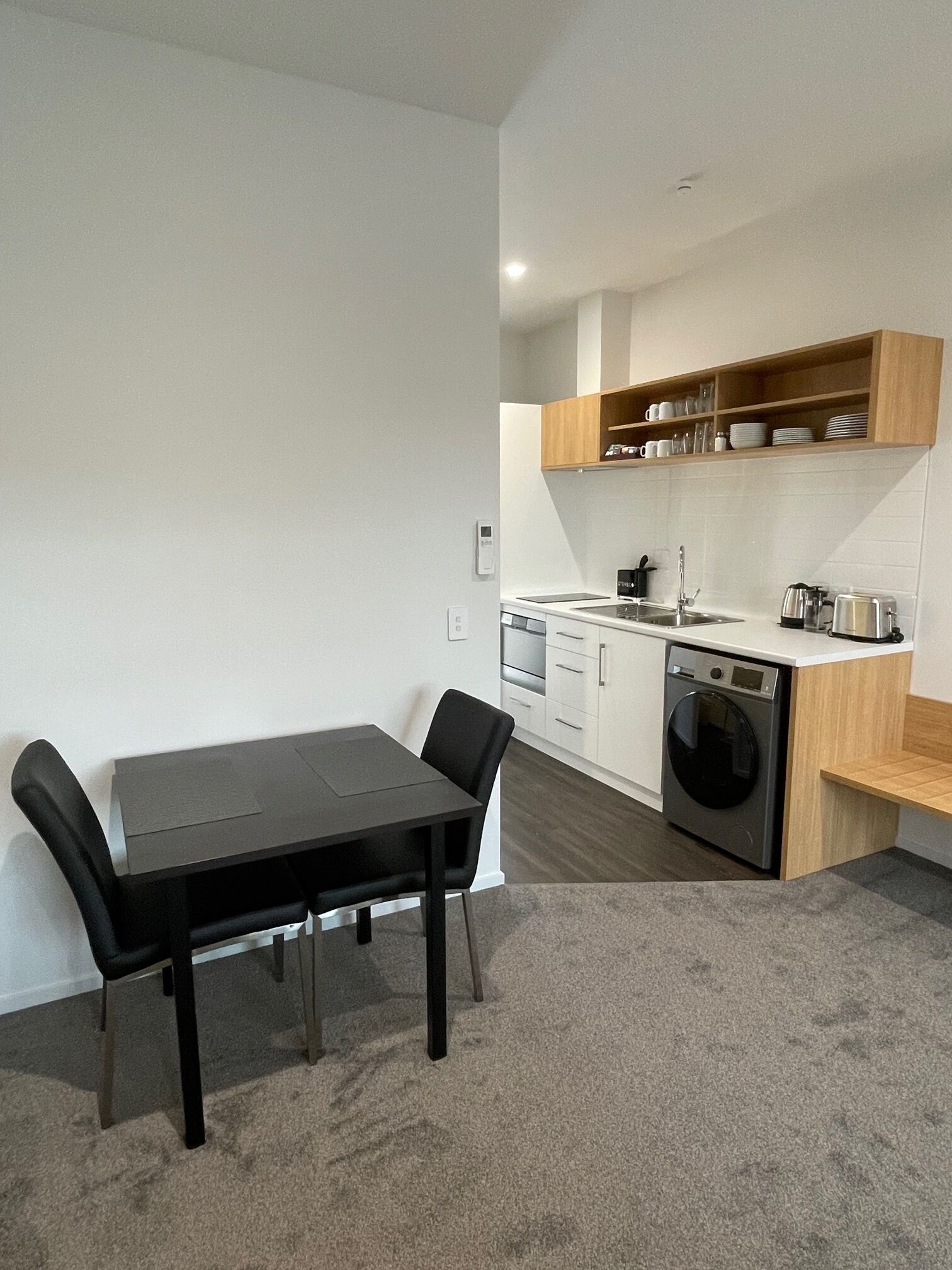 1 Bedroom Premium Apartment | In-room dining