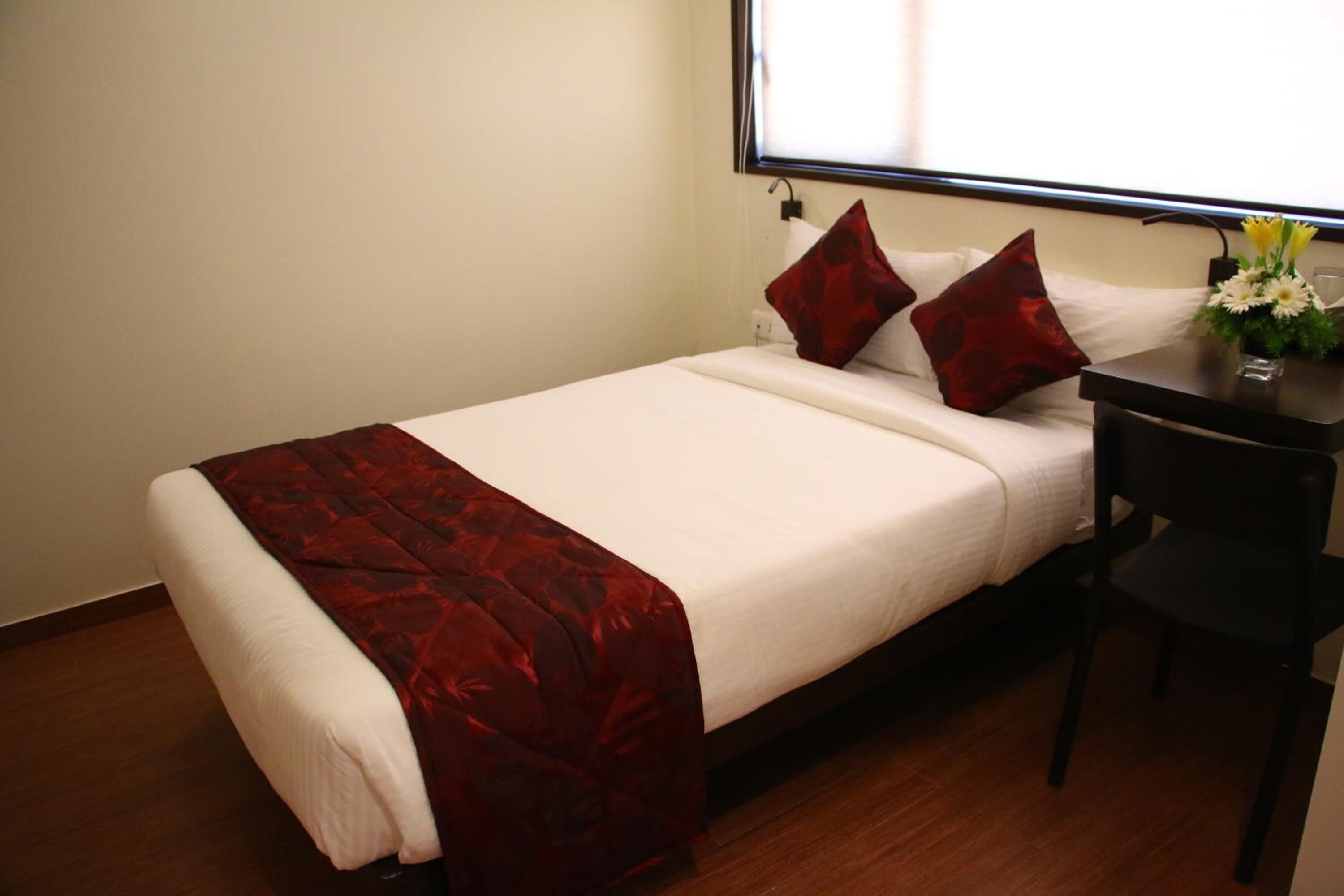 standard double room | in-room safe, desk, blackout curtains, free wifi