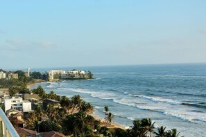 View from property - Colombo Mount Beach Hostel (Mount Lavinia)