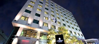 aFIRST Hotel Myeongdong