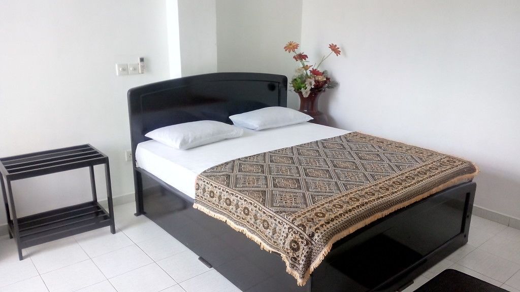 Basic Double Room, 1 Double Bed, Private Bathroom | Desk, iron/ironing board, free WiFi