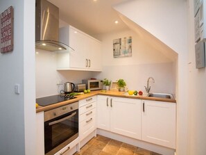 Apartamento, banheiro privativo (Sleeps 6) | Opções para refeição