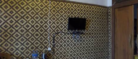 Standard Room | Desk, free WiFi